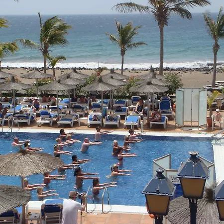 فندق Vik San Antonio 4*