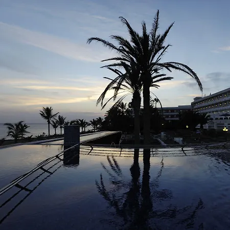 Hotel Vik San Antonio