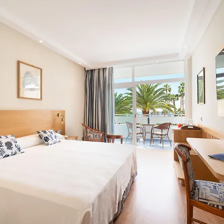 Vik 산 안토니오 호텔 4*