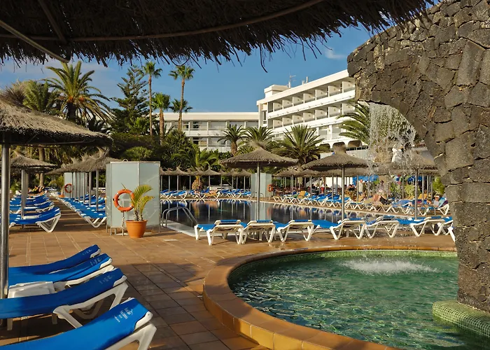 Vik San Antonio Puerto del Carmen (Lanzarote)