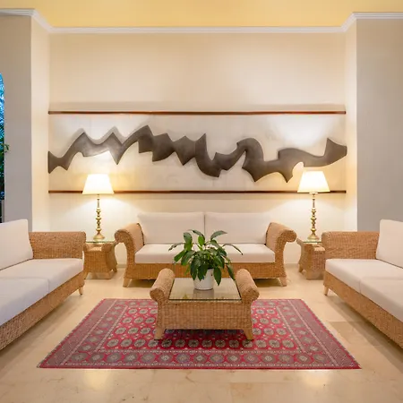 Vik San Antonio 4*