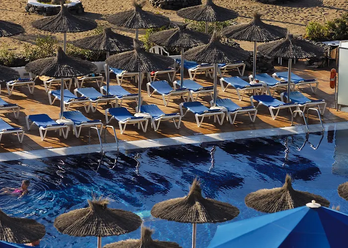 Vik San Antonio فندق بويرتو ذيل كارمين