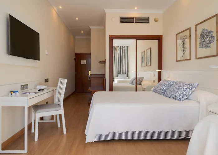 Vik San Antonio فندق